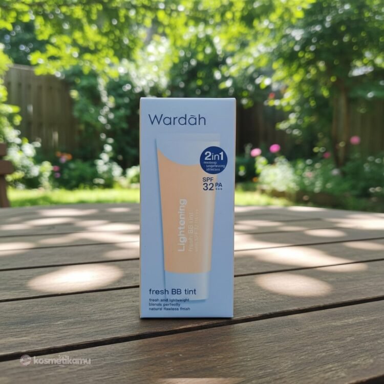 Wardah Lightening Fresh BB Tint 02 Light Ivory 30ml