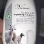 Vienna Brightening Body Lotion 250ml Botol